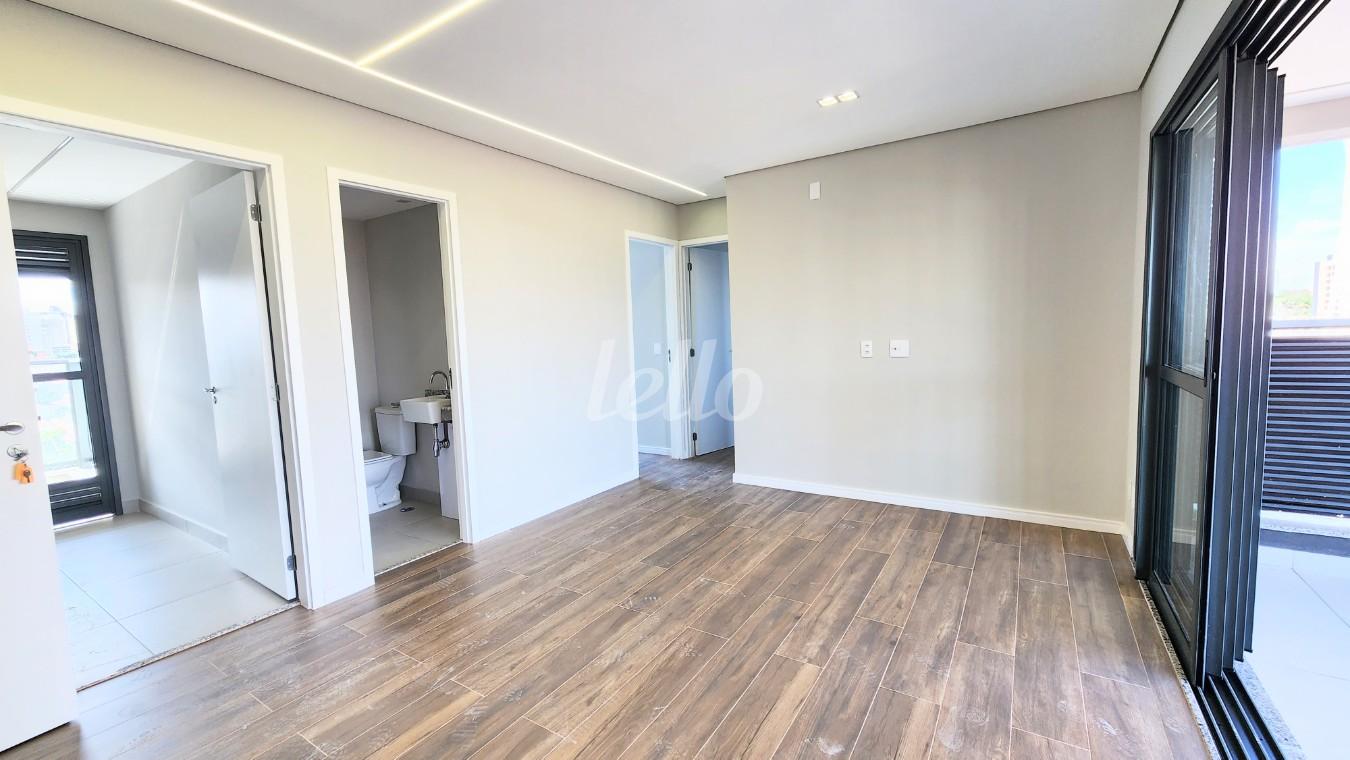 SALA de Apartamento à venda, Padrão com 73 m², 2 quartos e 1 vaga em Brooklin Paulista - São Paulo