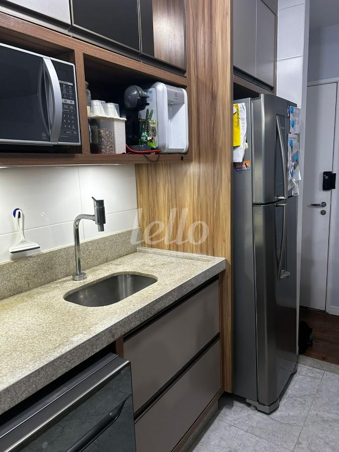 COZINHA de Apartamento à venda, Padrão com 76 m², 2 quartos e 2 vagas em Vila Carrão - São Paulo