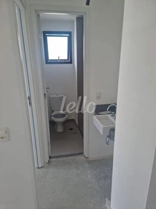 BANHEIRO de Apartamento à venda, Studio com 29 m², 1 quarto e em Indianópolis - São Paulo