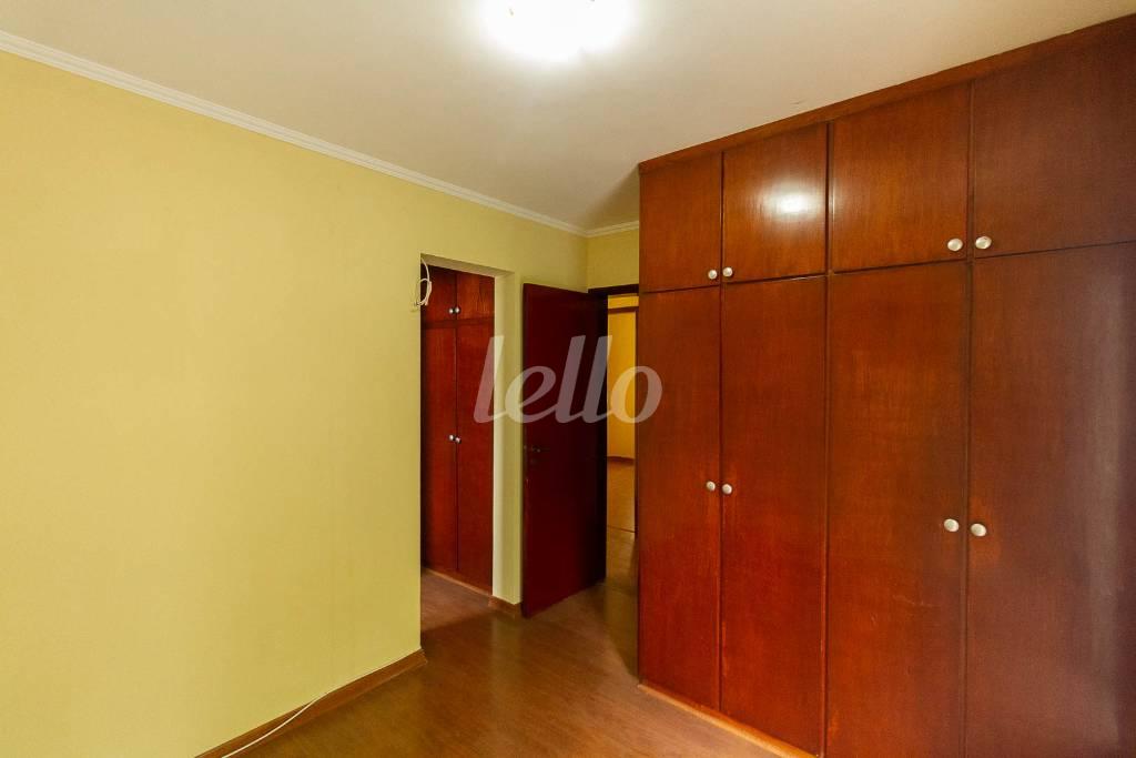 SUITE de Apartamento para alugar, Padrão com 95 m², 3 quartos e 2 vagas em Alto de Pinheiros - São Paulo