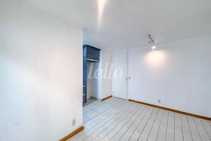 SALA de Apartamento para alugar, Padrão com 48 m², 1 quarto e em Brás - São Paulo