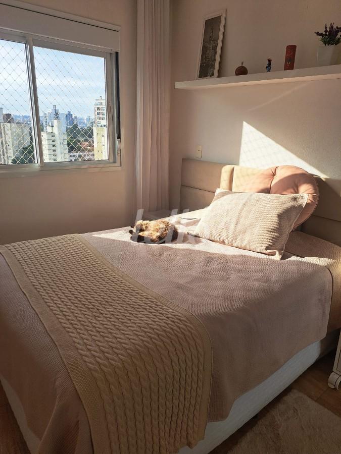 DORMITÓRIO de Apartamento à venda, Padrão com 71 m², e em Campo Belo - São Paulo