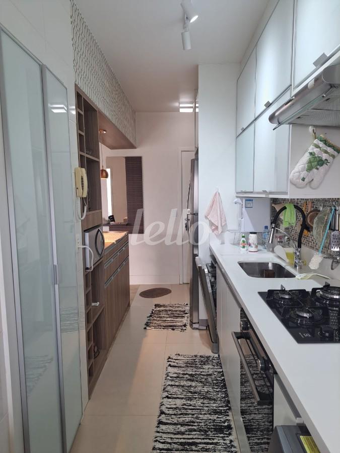 COZINHA de Apartamento à venda, Padrão com 71 m², e em Campo Belo - São Paulo