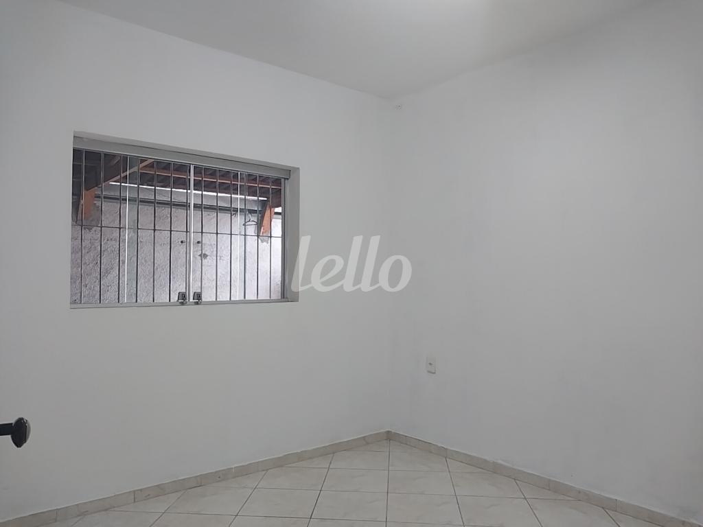 3-QUARTO-001.JPG de Casa à venda, térrea com 120 m², 2 quartos e 3 vagas em Vila Gomes Cardim - São Paulo