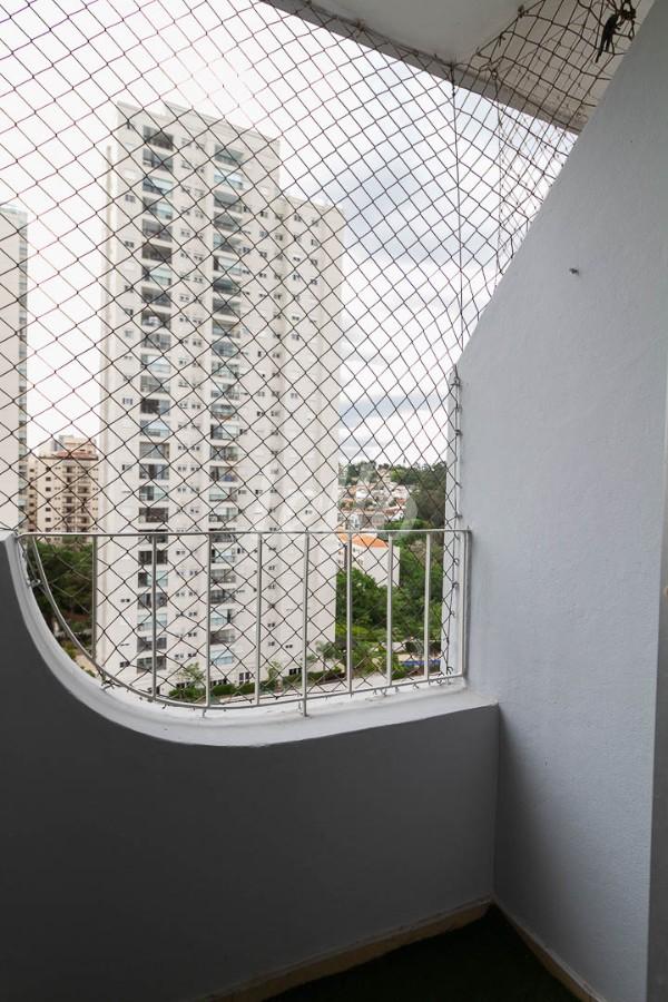 SACADA de Apartamento para alugar, Padrão com 70 m², 2 quartos e 1 vaga em Vila Cachoeira - São Paulo