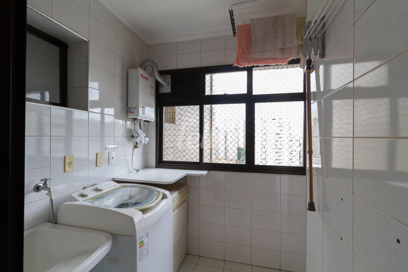 AREA DE SERVIÇO de Apartamento à venda, Padrão com 98 m², 3 quartos e 2 vagas em Saúde - São Paulo