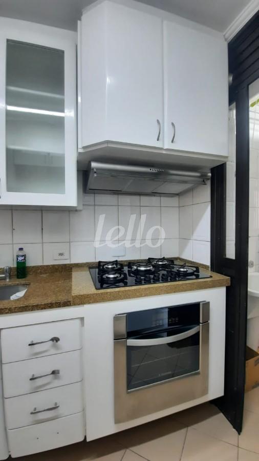 COZINHA de Apartamento para alugar, Padrão com 76 m², 3 quartos e 2 vagas em Tucuruvi - São Paulo