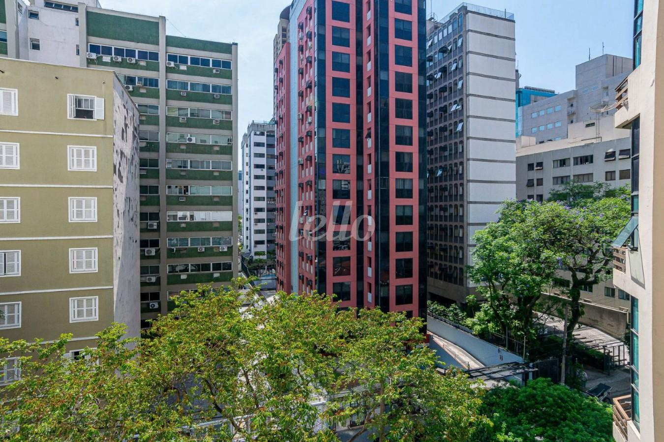 VISTA de Apartamento à venda, Padrão com 55 m², 2 quartos e 1 vaga em Itaim Bibi - São Paulo