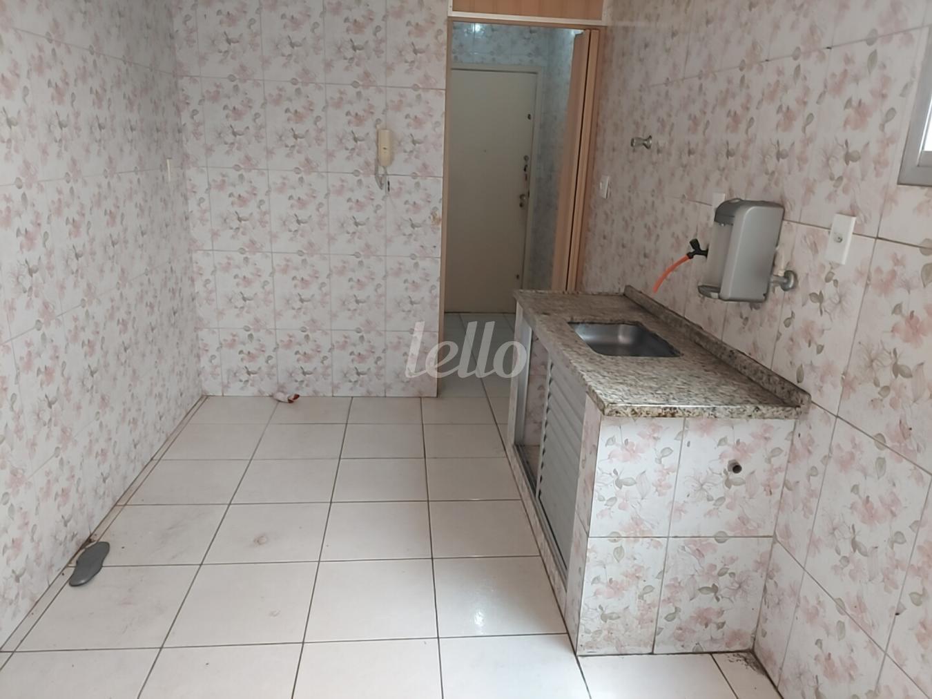 2-COZINHA-001.JPG de Apartamento à venda, Padrão com 56 m², 1 quarto e em Catumbi - São Paulo