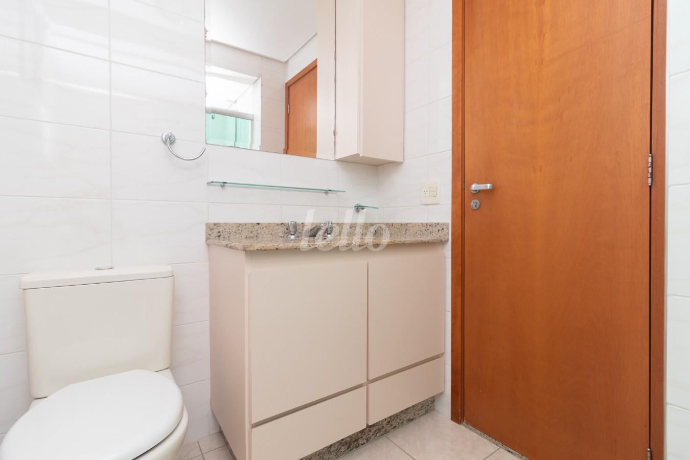 16 - SUÍTE de Apartamento à venda, Padrão com 66 m², 2 quartos e 2 vagas em Vila Azevedo - São Paulo