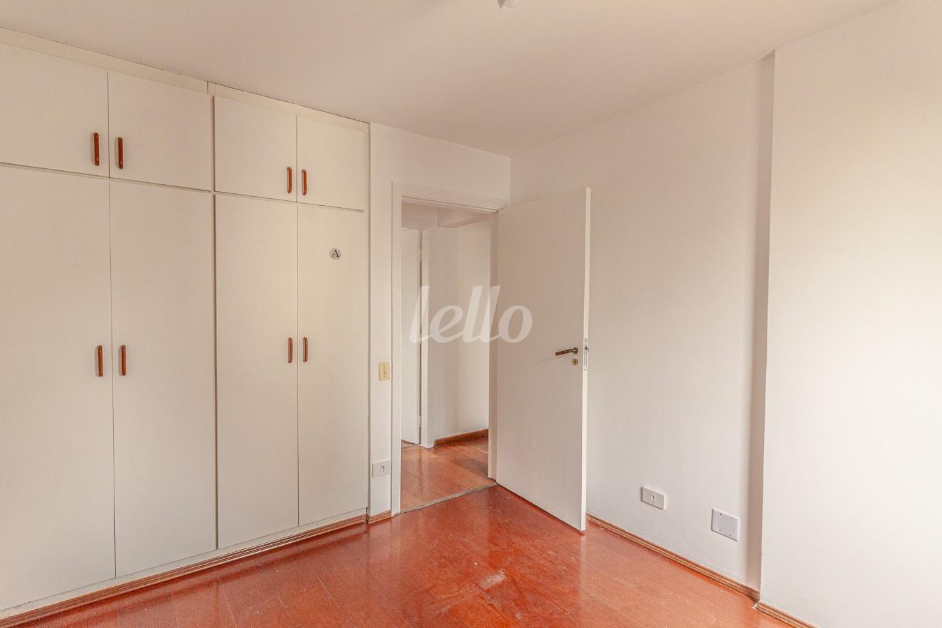 DORMITORIO 2 de Apartamento para alugar, Padrão com 80 m², 4 quartos e em Vila Clementino - São Paulo