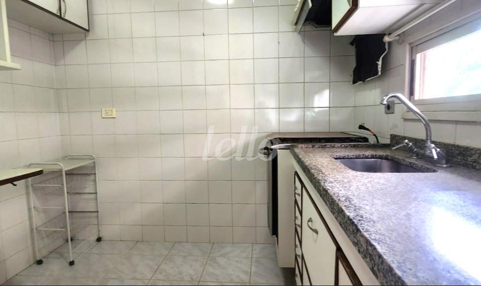 COZINHA de Apartamento à venda, Padrão com 65 m², 2 quartos e 1 vaga em Vila Monte Alegre - São Paulo