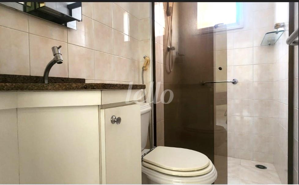 BANHEIRO de Apartamento à venda, Padrão com 65 m², 2 quartos e 1 vaga em Vila Monte Alegre - São Paulo