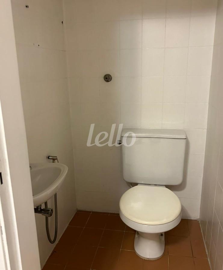 LAVABO de Apartamento para alugar, Padrão com 72 m², 2 quartos e 2 vagas em Pinheiros - São Paulo