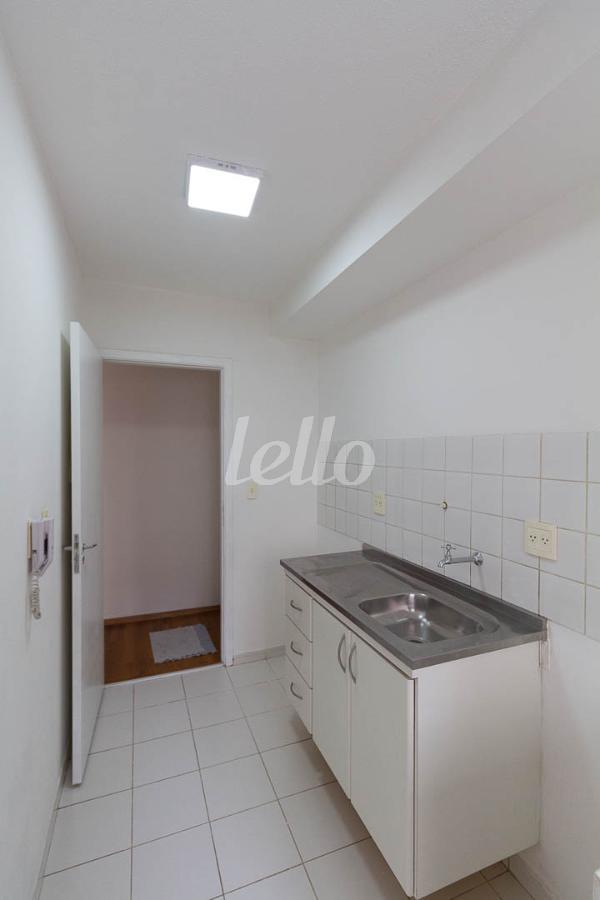 06COZINHA_004.JPG de Apartamento para alugar, Padrão com 50 m², 2 quartos e 1 vaga em Vila Firmiano Pinto - São Paulo