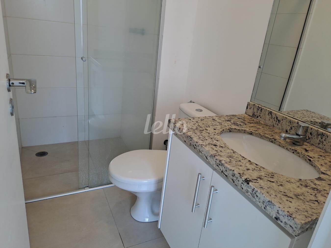 3-BANHEIRO-002.JPG de Apartamento para alugar, Padrão com 43 m², 1 quarto e 1 vaga em Santo Amaro - São Paulo