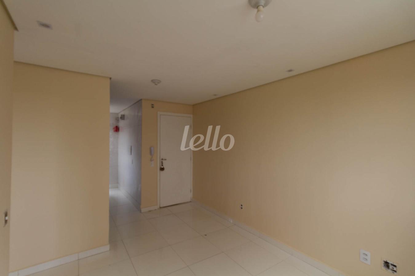 01SALA_003.JPG de Apartamento para alugar, Padrão com 47 m², 2 quartos e em Vila do Encontro - São Paulo