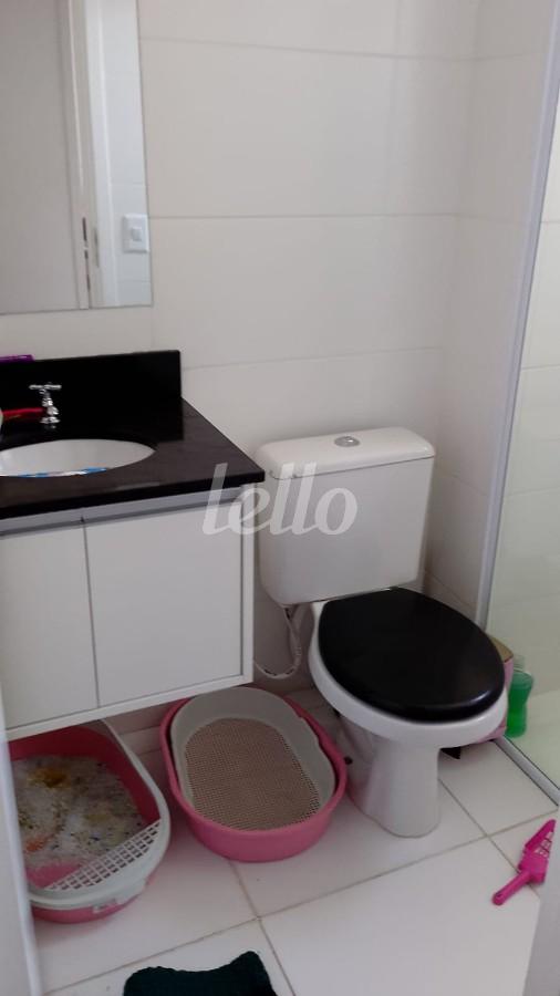 BANHEIRO de Apartamento à venda, Padrão com 38 m², 1 quarto e 2 vagas em Vila Tolstoi - São Paulo