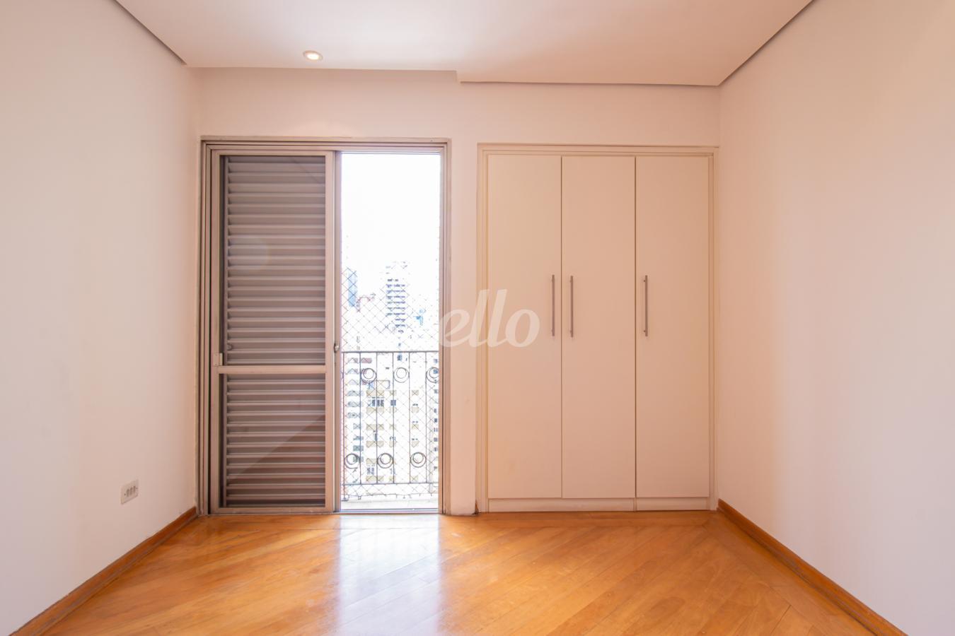 04DORMITORIO-1_003.JPG de Apartamento à venda, Duplex com 218 m², 3 quartos e 2 vagas em Pinheiros - São Paulo