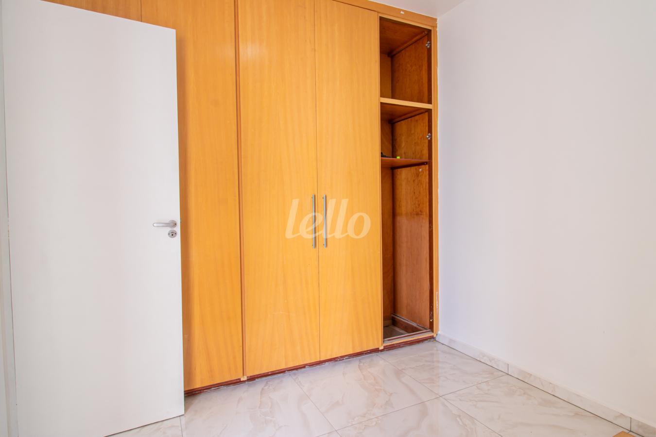 06DORMITORIO-2_001.JPG de Apartamento para alugar, Padrão com 65 m², 2 quartos e 1 vaga em Vila Azevedo - São Paulo