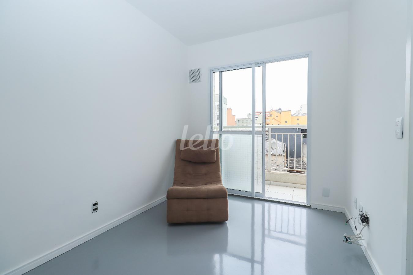 01SALA_005.JPG de Apartamento para alugar, Padrão com 32 m², 1 quarto e em Brás - São Paulo