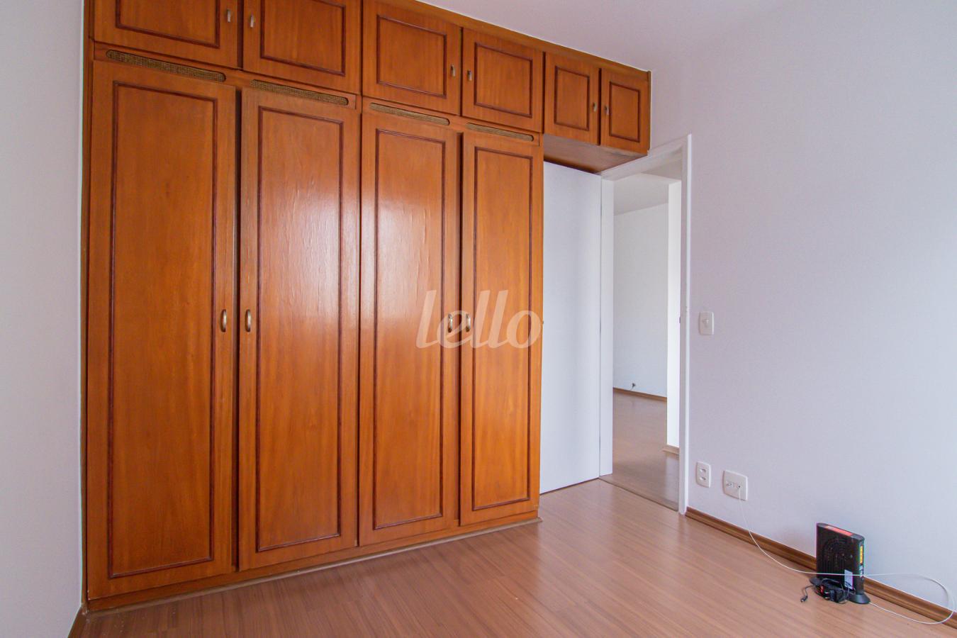 03DORMITORIO-1_001.JPG de Apartamento para alugar, Padrão com 53 m², 2 quartos e 1 vaga em Vila Olímpia - São Paulo