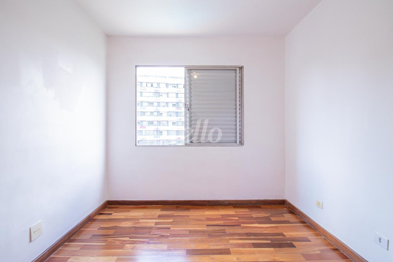 03DORMITORIO-1_002.JPG de Apartamento para alugar, Padrão com 60 m², 2 quartos e 1 vaga em Vila Ipojuca - São Paulo