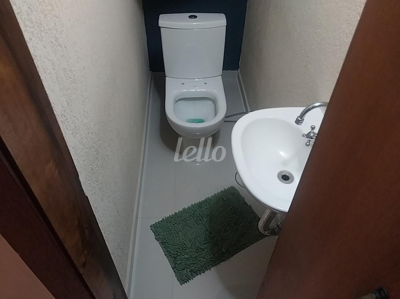 3-LAVABO-001.JPG de Casa à venda, sobrado com 90 m², 3 quartos e 2 vagas em Vila Oratório - São Paulo