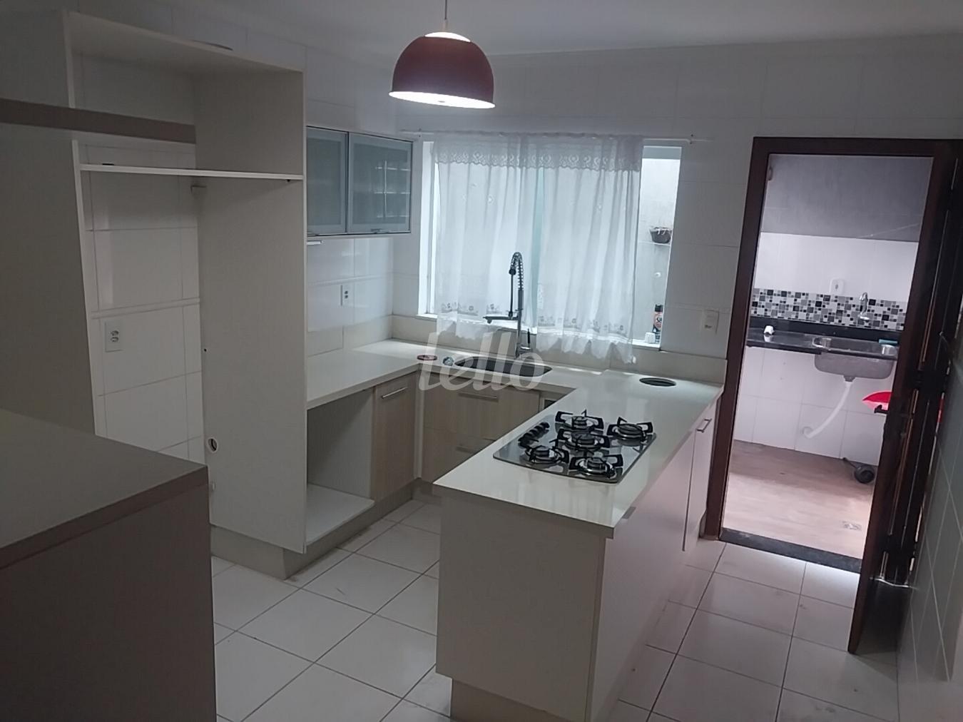 4-COZINHA-002.JPG de Casa à venda, sobrado com 90 m², 3 quartos e 2 vagas em Vila Oratório - São Paulo