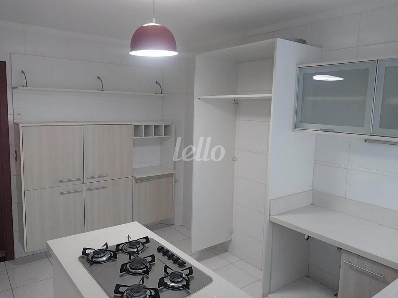 4-COZINHA-003.JPG de Casa à venda, sobrado com 90 m², 3 quartos e 2 vagas em Vila Oratório - São Paulo