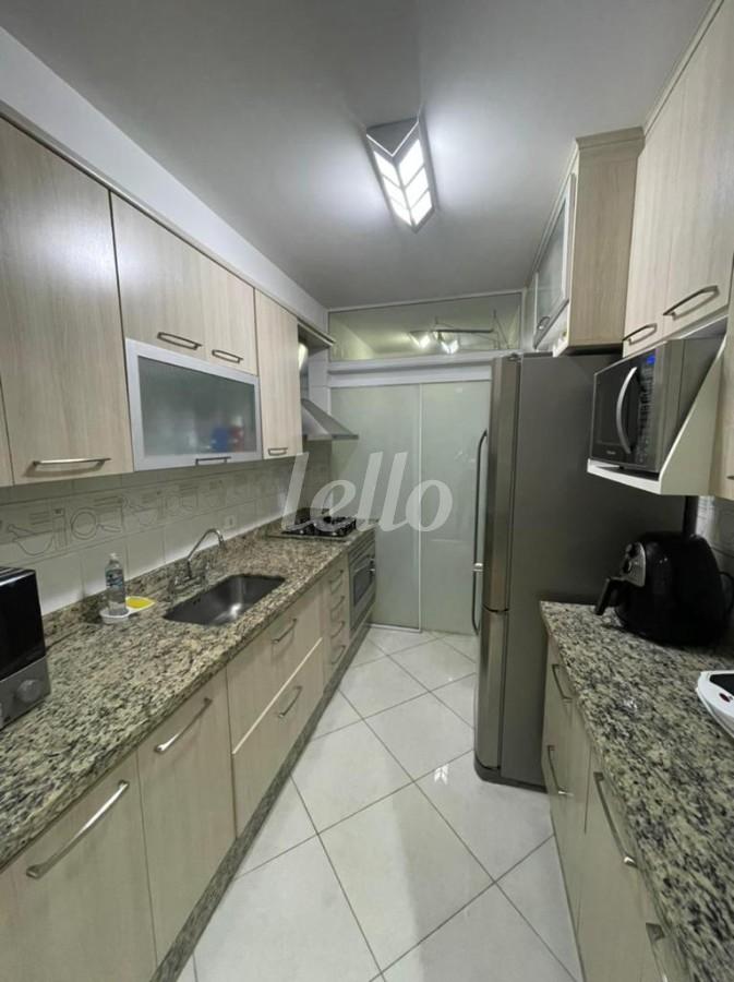 COZINHA de Apartamento à venda, Padrão com 80 m², 3 quartos e 2 vagas em Vila Carrão - São Paulo