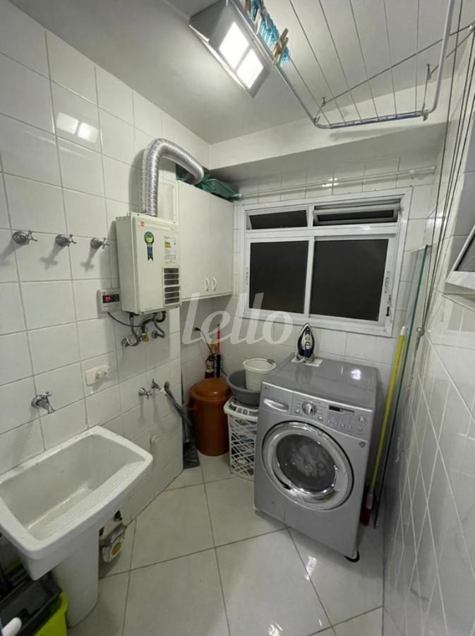 LAVANDERIA de Apartamento à venda, Padrão com 80 m², 3 quartos e 2 vagas em Vila Carrão - São Paulo