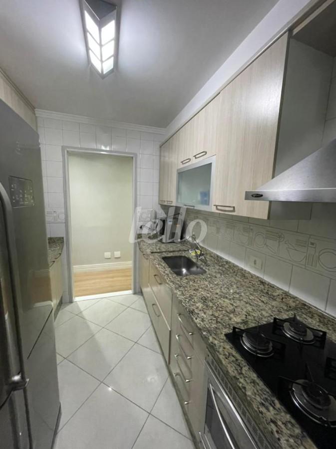 COZINHA de Apartamento à venda, Padrão com 80 m², 3 quartos e 2 vagas em Vila Carrão - São Paulo