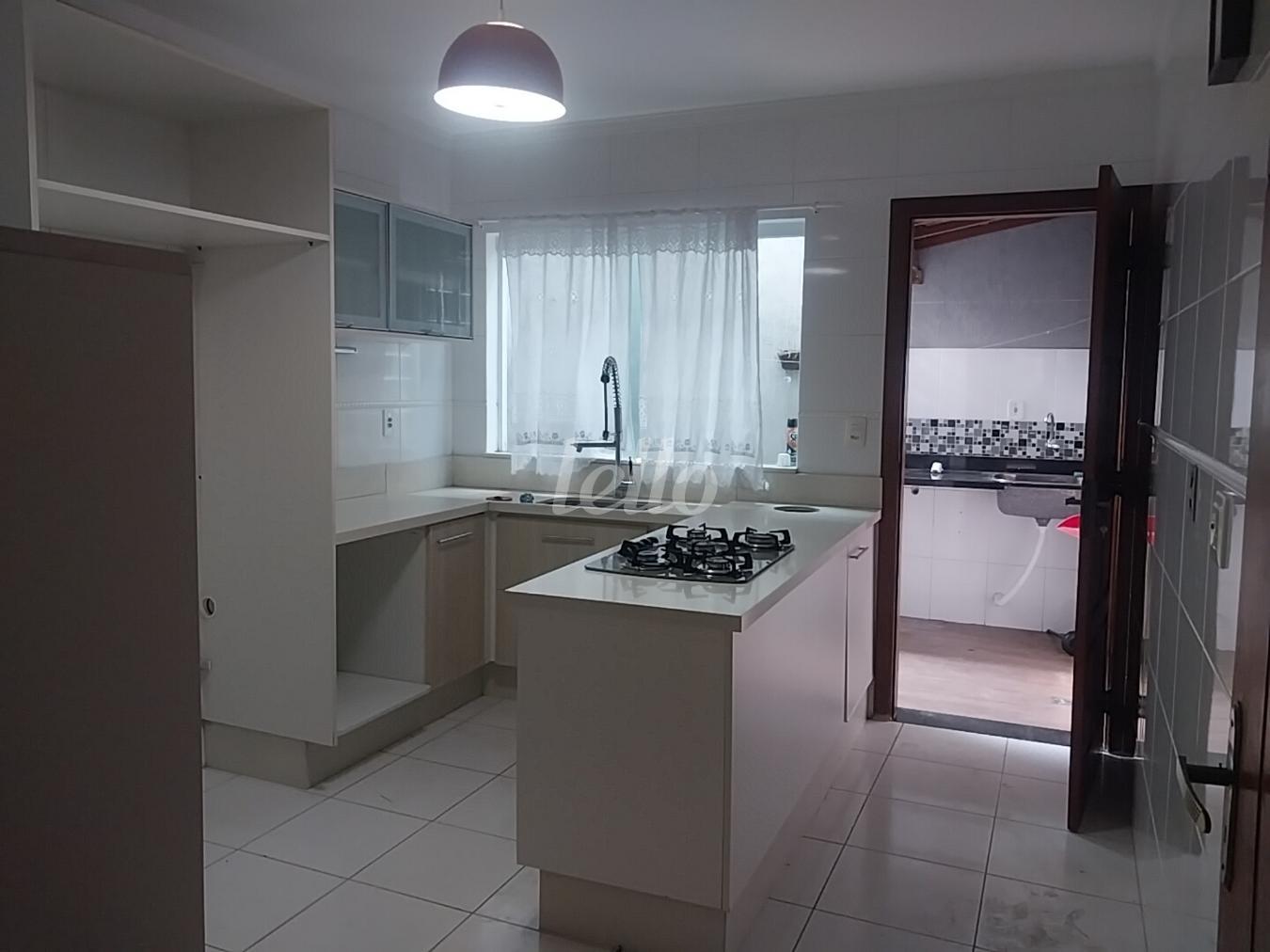 4-COZINHA-001.JPG de Casa à venda, sobrado com 90 m², 3 quartos e 2 vagas em Vila Oratório - São Paulo