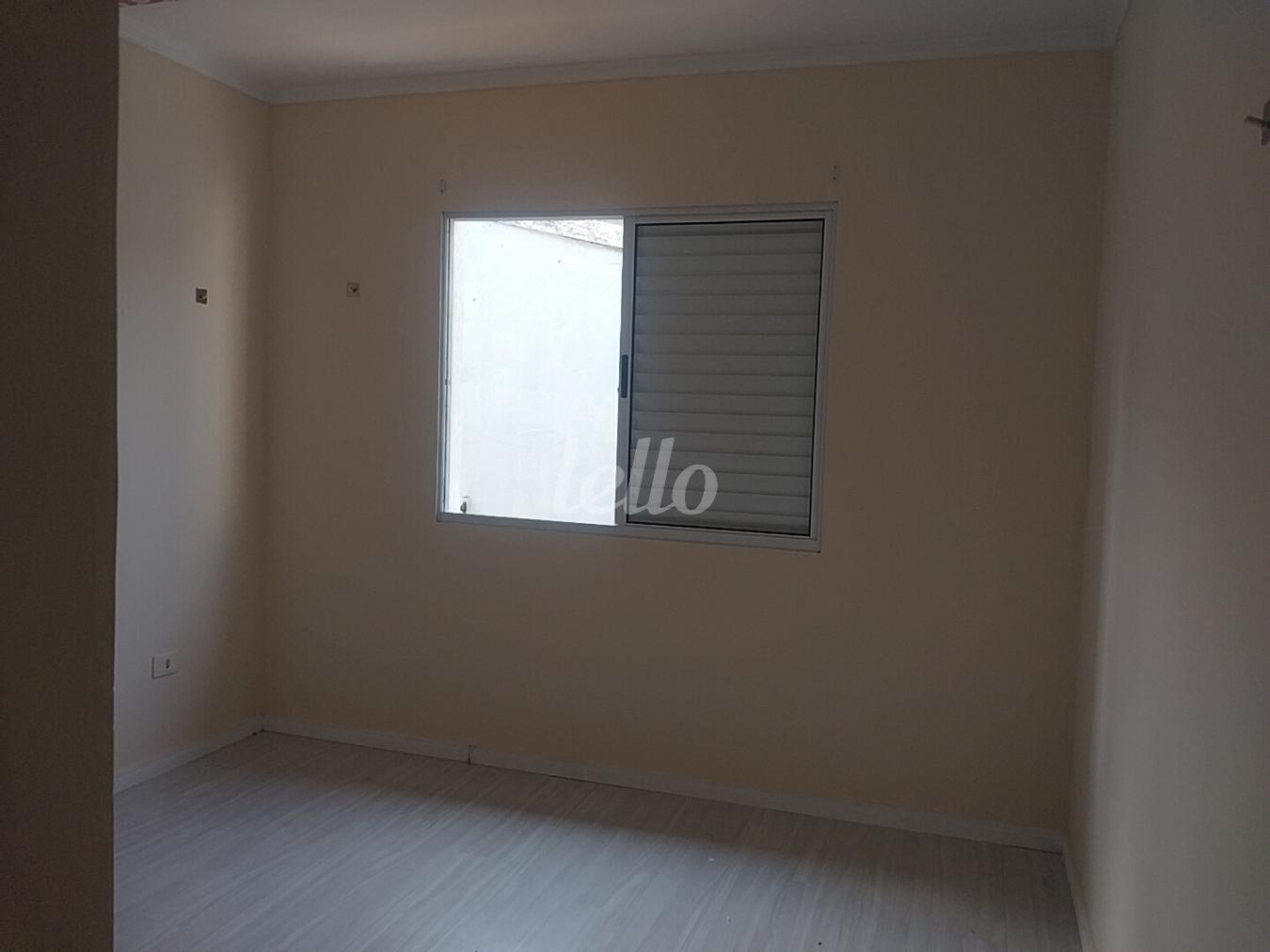 8-SUÍTE 1-001.JPG de Casa à venda, sobrado com 90 m², 3 quartos e 2 vagas em Vila Oratório - São Paulo