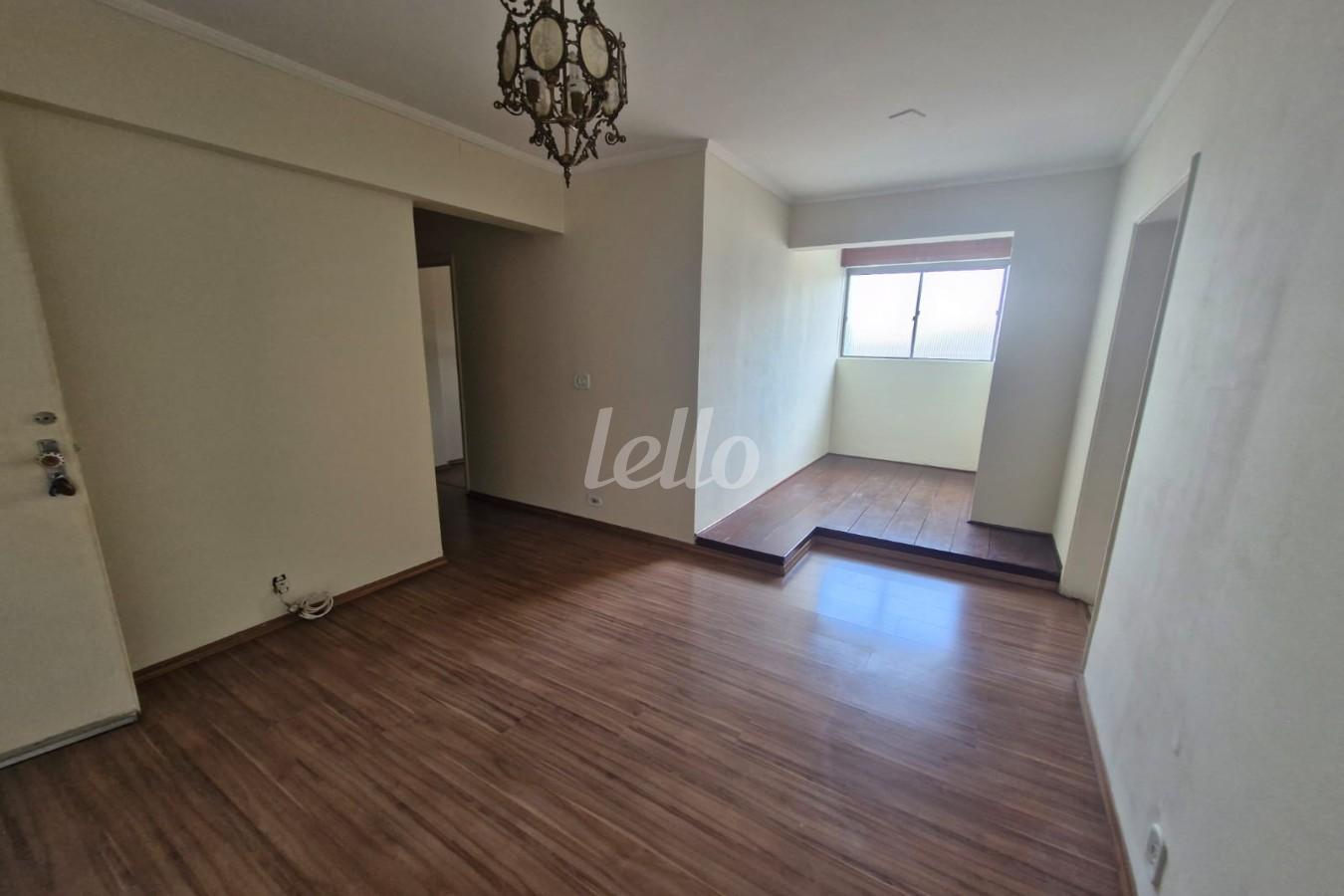 SALA ESTAR/JANTAR de Apartamento à venda, Padrão com 60 m², 2 quartos e 1 vaga em Parque São Jorge - São Paulo