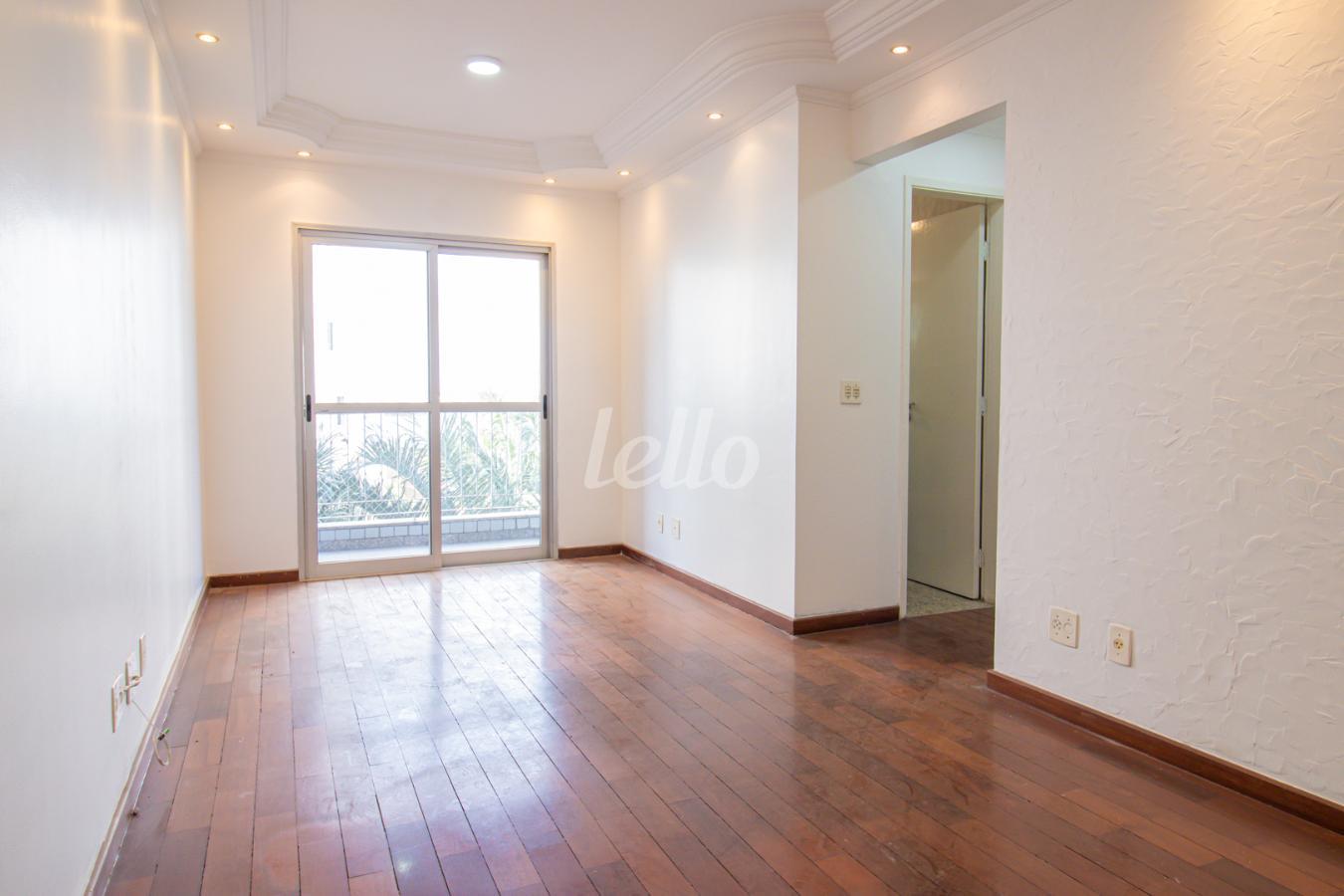 01SALA_002.JPG de Apartamento à venda, Padrão com 68 m², 2 quartos e 2 vagas em Vila Bela - São Paulo