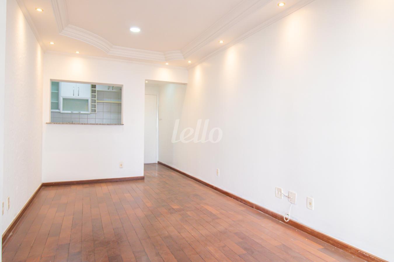 01SALA_004.JPG de Apartamento à venda, Padrão com 68 m², 2 quartos e 2 vagas em Vila Bela - São Paulo