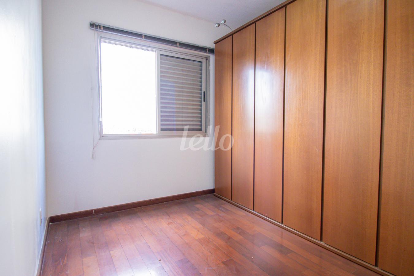 04DORMITORIO-1_001.JPG de Apartamento à venda, Padrão com 68 m², 2 quartos e 2 vagas em Vila Bela - São Paulo