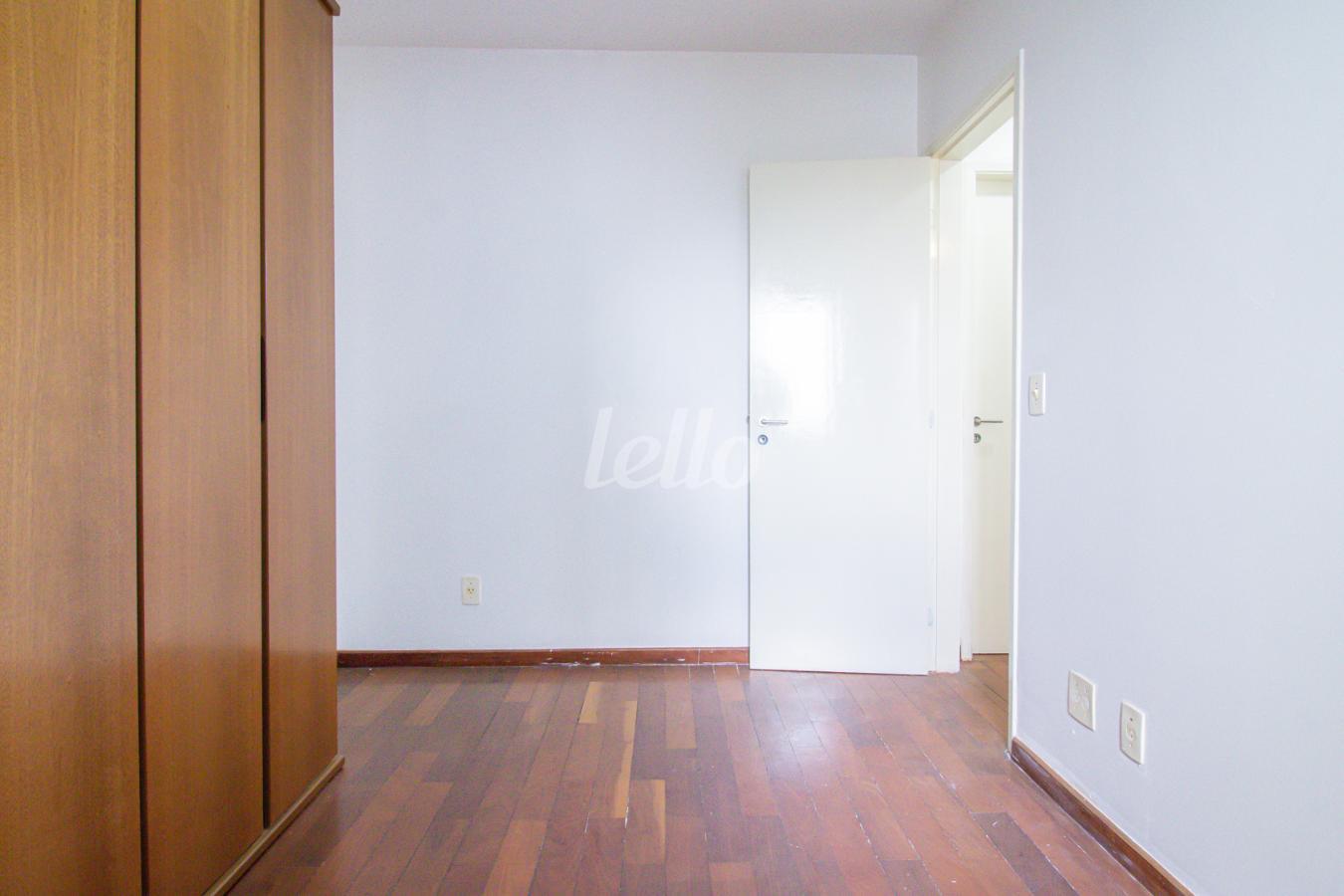 04DORMITORIO-1_003.JPG de Apartamento à venda, Padrão com 68 m², 2 quartos e 2 vagas em Vila Bela - São Paulo