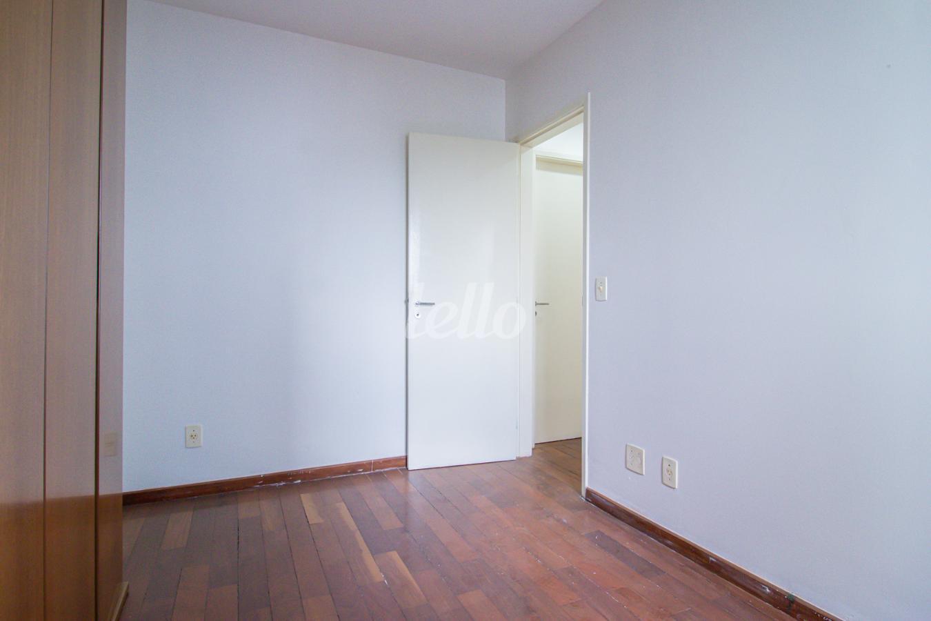 04DORMITORIO-1_004.JPG de Apartamento à venda, Padrão com 68 m², 2 quartos e 2 vagas em Vila Bela - São Paulo