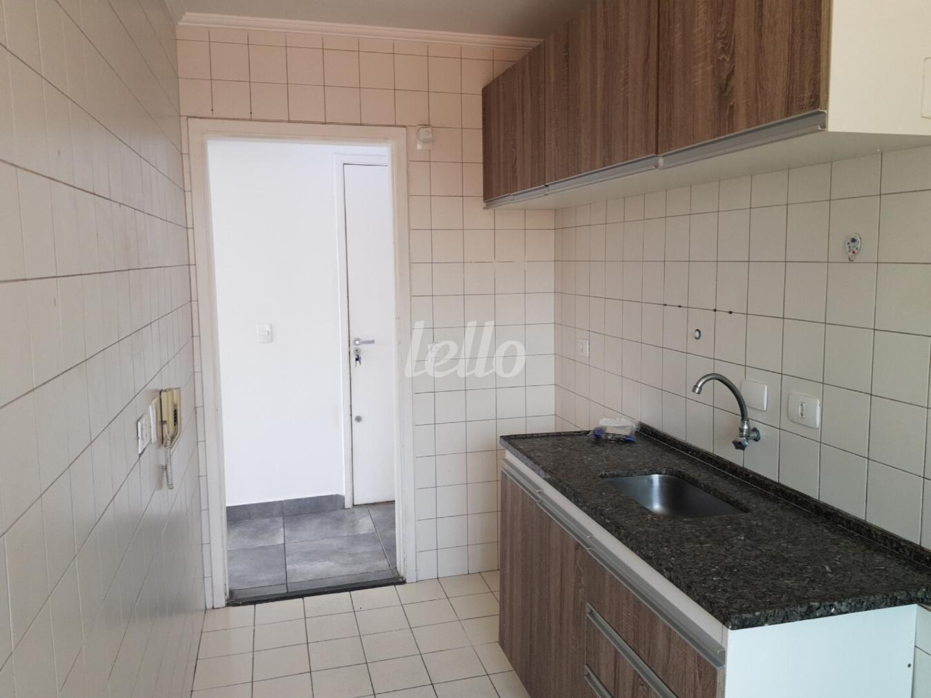 3-COZINHA-001.JPG de Apartamento para alugar, Padrão com 52 m², 2 quartos e 1 vaga em Parada Inglesa - São Paulo