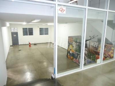SALÃO/ CONTINUAÇÃO DA LOJA INFERIOR de Loja à venda, Padrão com 741 m², e 8 vagas em Mooca - São Paulo