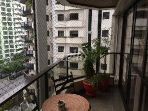 VARANDA de Apartamento à venda, Padrão com 140 m², 3 quartos e 3 vagas em Santana - São Paulo