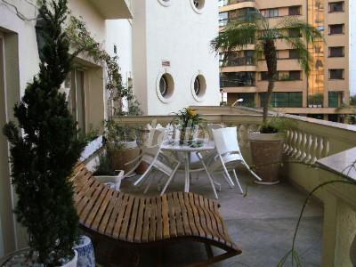 SACADA de Apartamento à venda, Padrão com 334 m², 3 quartos e 5 vagas em Tatuapé - São Paulo