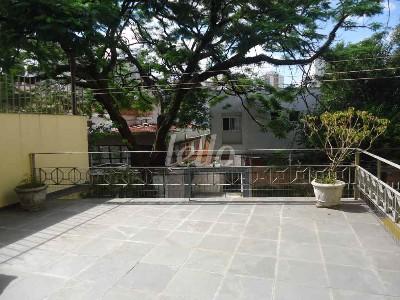 TERRAÇO de Casa à venda, sobrado com 378 m², 4 quartos e 4 vagas em Sumaré - São Paulo