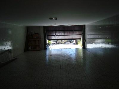 GARAGEM de Casa à venda, sobrado com 350 m², 3 quartos e 8 vagas em Quinta da Paineira - São Paulo