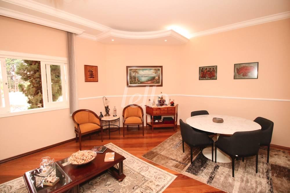 SALA de Casa à venda, sobrado com 410 m², 4 quartos e 7 vagas em Tucuruvi - São Paulo