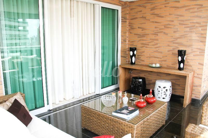 VARANDA de Apartamento à venda, Padrão com 257 m², 4 quartos e 4 vagas em Tatuapé - São Paulo