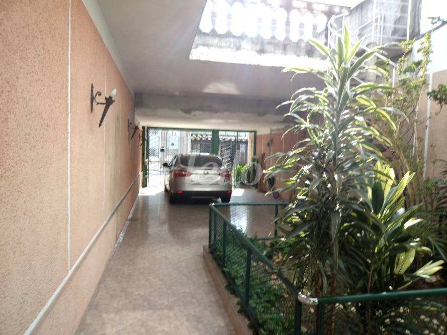 LATERAL de Casa à venda, sobrado com 290 m², 3 quartos e 2 vagas em Água Rasa - São Paulo